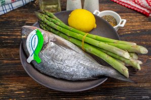 Дорадо со спаржей Дорадо со спаржей