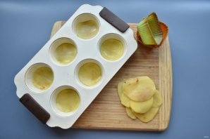 Закуска "Цветы" из картофеля с грибами Закуска "Цветы" из картофеля с грибами