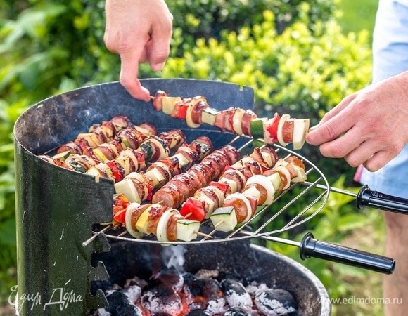 Шеф-повар назвал дрова и уголь, на которых получается особенно вкусный шашлык Шеф-повар назвал дрова и уголь, на которых получается особенно вкусный шашлык