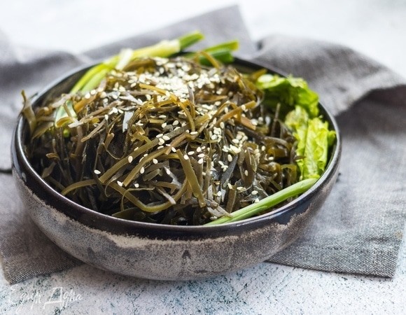 Меньше йода? В Роскачестве назвали продукты, которые вредны для щитовидной железы Меньше йода? В Роскачестве назвали продукты, которые вредны для щитовидной железы