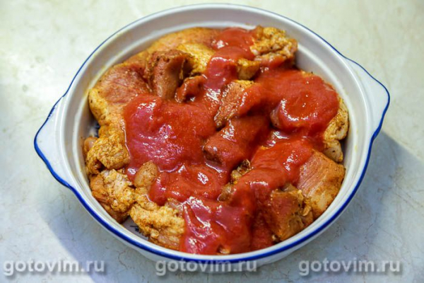 Рваная свинина (Pulled Pork), запеченное в томатном соусе Рваная свинина (Pulled Pork), запеченное в томатном соусе