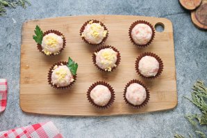 Сырные шарики с красной рыбой Сырные шарики с красной рыбой