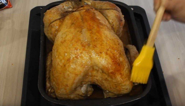 Индейка в духовке целиком — 5 рецептов приготовления сочной и мягкой индейки
Индейка в духовке целиком — 5 рецептов приготовления сочной и мягкой индейки