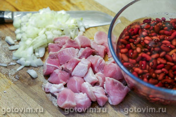 Лобио из красной фасоли с мясом