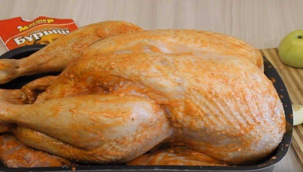 Индейка в духовке целиком — 5 рецептов приготовления сочной и мягкой индейки
Индейка в духовке целиком — 5 рецептов приготовления сочной и мягкой индейки