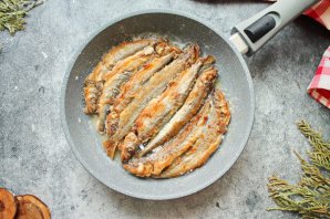 Жареная корюшка "Питерская весна" Жареная корюшка "Питерская весна"