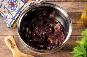 Печеночный паштет из свиной печени Печеночный паштет из свиной печени