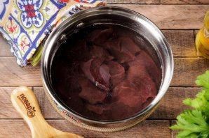 Печеночный паштет из свиной печени Печеночный паштет из свиной печени