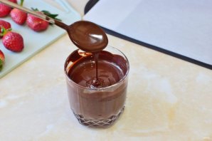 Клубника в бельгийском шоколаде Клубника в бельгийском шоколаде