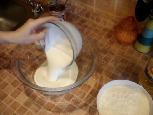 Блины на кефире тонкие с дырочками, рецепты самых вкусных блинов
Блины на кефире тонкие с дырочками, рецепты самых вкусных блинов