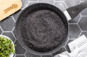 Паста тахини из черного кунжута Паста тахини из черного кунжута