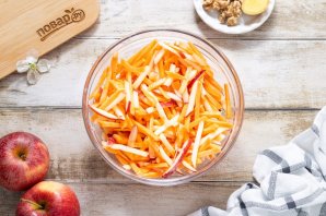 Салат из батата и яблок Салат из батата и яблок