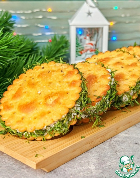 Сэндвичи из крекеров с ветчиной Сэндвичи из крекеров с ветчиной