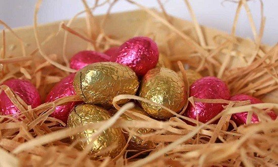 
Как красить яйца на Пасху в домашних условиях просто и красиво	