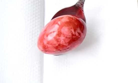 
Как красить яйца на Пасху в домашних условиях просто и красиво	