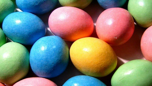 
Как красить яйца на Пасху в домашних условиях просто и красиво	