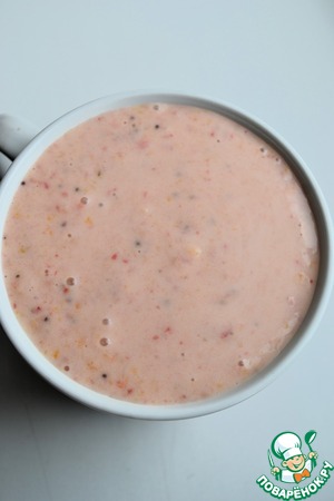 Клубнично-банановый смузи