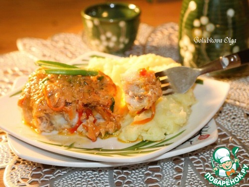 Минтай с зажаркой под соусом