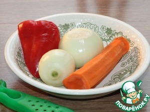 Минтай с зажаркой под соусом