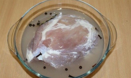 Сочная буженина из свинины в духовке — рецепты приготовления в домашних условиях
Сочная буженина из свинины в духовке — рецепты приготовления в домашних условиях