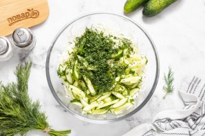 Салат из капусты с укропом Салат из капусты с укропом