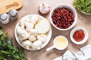 Красная фасоль с грибами