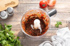 Грузинский соус "Сацебели" Грузинский соус "Сацебели"