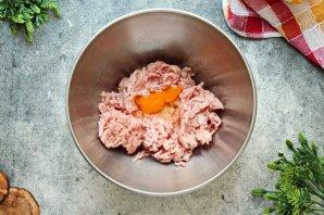 Котлеты с чесноком Котлеты с чесноком