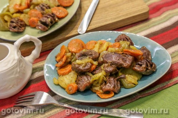 Утиные желудки с овощами, запеченные в рукаве Утиные желудки с овощами, запеченные в рукаве