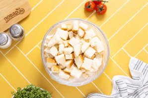 Сухарики с чесноком в духовке Сухарики с чесноком в духовке