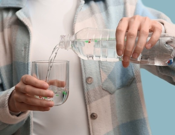 Названа еще одна польза воды: можно больше не тревожиться — в прямом смысле