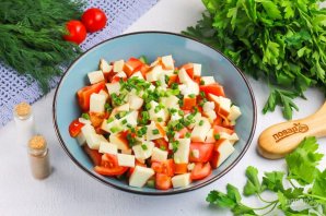 Салат из колбасного сыра