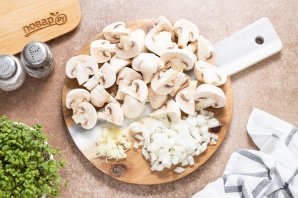 Красная фасоль с грибами