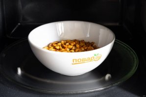 Арахис в микроволновке