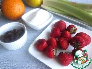 Джем из ревеня, клубники и изюма