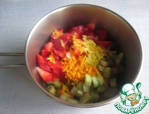 Джем из ревеня, клубники и изюма