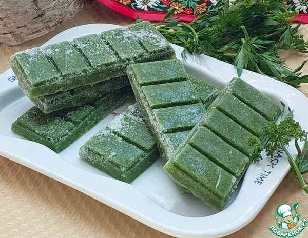 Зеленое пюре из стеблей зелени "Экономное"