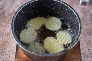 Картофельные чипсы Картофельные чипсы