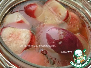 Маринованные овощи с мелиссой Маринованные овощи с мелиссой