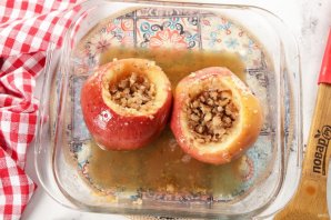 Печеные яблоки в микроволновке Печеные яблоки в микроволновке