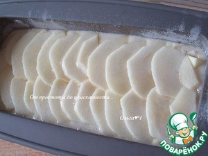 Слоёный манник с яблоками Слоёный манник с яблоками