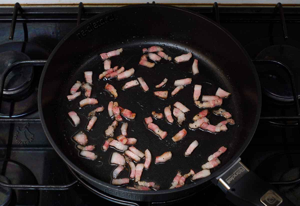 Гуляш из курицы Гуляш из курицы