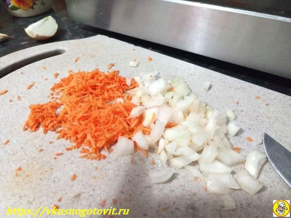 
Ленивые голубцы с капустой рисом и фаршем в духовке	