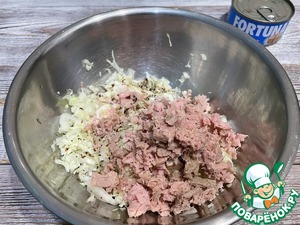 Хрустящие пирожки с тунцом и пекинской капустой Хрустящие пирожки с тунцом и пекинской капустой