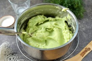 Ёлочки из картофельного пюре Ёлочки из картофельного пюре