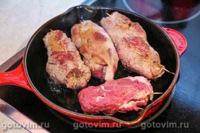 Мясные рулетики с квашеной капустой Мясные рулетики с квашеной капустой