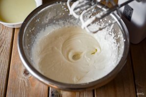 Мороженое из сливок и сгущенки в домашних условиях Мороженое из сливок и сгущенки в домашних условиях