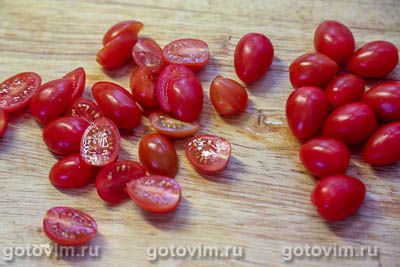 Куриные бедра в сливочном соусе с помидорами черри и сыром Куриные бедра в сливочном соусе с помидорами черри и сыром