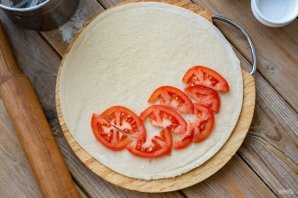 Кальцоне с ветчиной Кальцоне с ветчиной