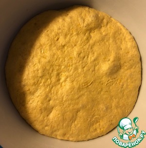 Булочки-кролики с яблочным пюре Булочки-кролики с яблочным пюре